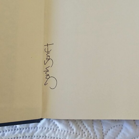 Vintage The Restaurant At The End Of The Universe By Douglas Adams Hardcover1980 - Picture 8 of 10